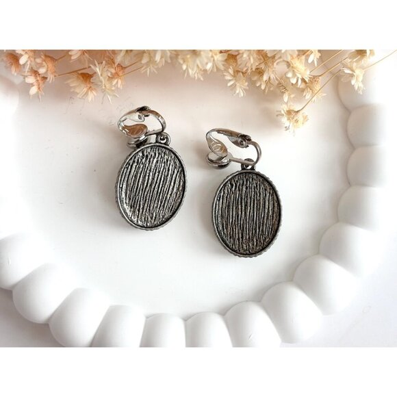 Silver Toned Faceted Oval Grey Rhinestone Halo Style Clip On Dangle Earrings - Picture 5 of 8